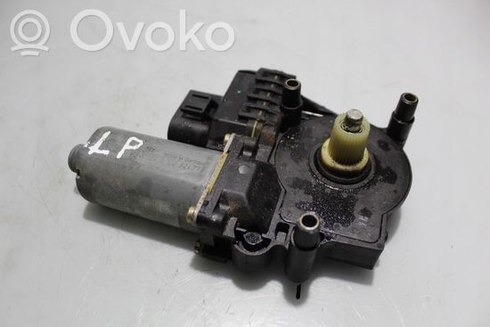 Audi A6 S6 C5 4B Front door window regulator motor