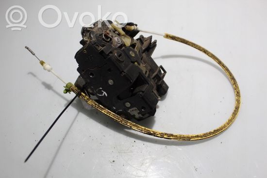 Audi A6 S6 C5 4B Rear door lock