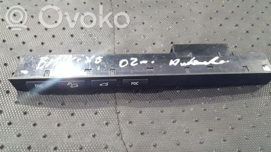 BMW X5 E53 Tailgate opening switch