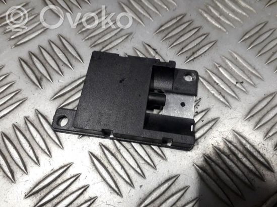 BMW X5 E53 Antenna control unit 8450692846101 84506928461-01 921-800-002 921800002 8450692846101 84506928461-01 921-800-002 921800002