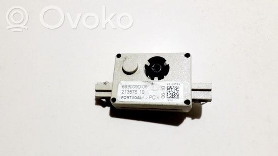 BMW 3 E90 E91 Antenna control unit 699009005 213675 10 699009005 213675 10