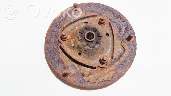 Audi 100 200 5000 C3 Coil spring mount