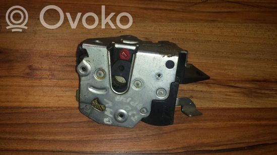 BMW 5 E34 Rear door lock 8138928 8138928