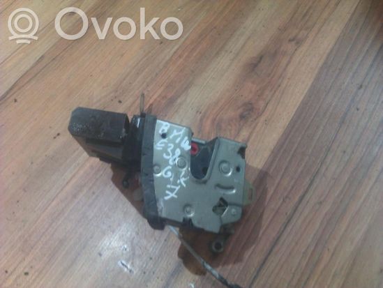 BMW 7 E38 Rear door lock 40620751 40620751