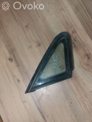 Volkswagen Golf Plus Front triangle window/glass