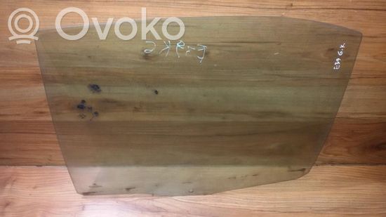 BMW 5 E39 Rear door window glass
