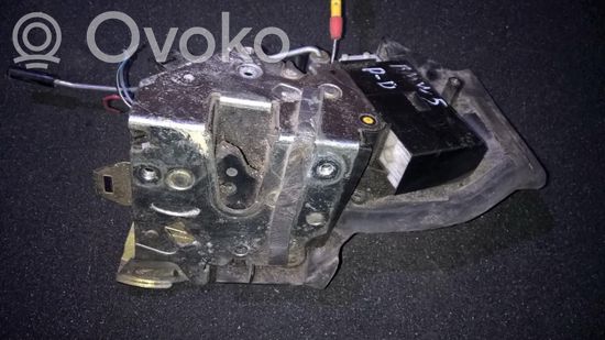 BMW 5 E39 Front door lock 8235114 8235114