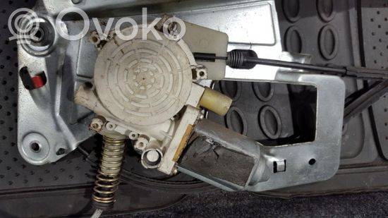 BMW 5 E39 Front door window regulator motor