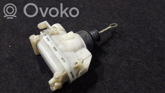 Mercedes-Benz E W124 Central locking vacuum pump