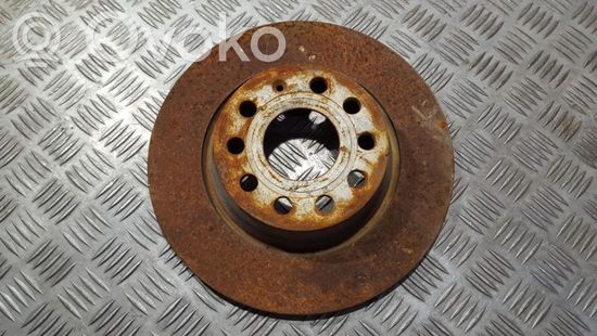Volkswagen PASSAT B6 Rear brake disc