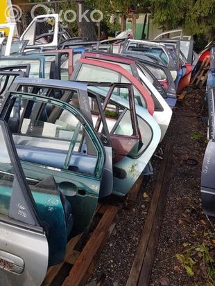 BMW 5 E39 Rear door vysnines vysnines