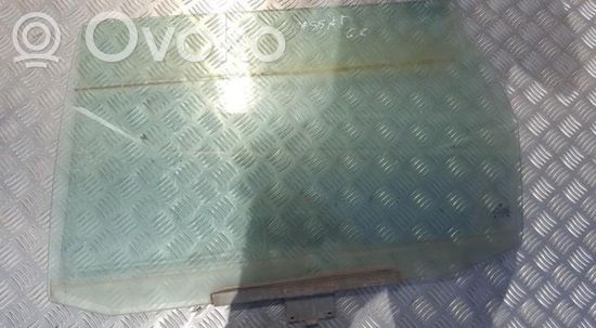 Volkswagen PASSAT B3 Rear door window glass