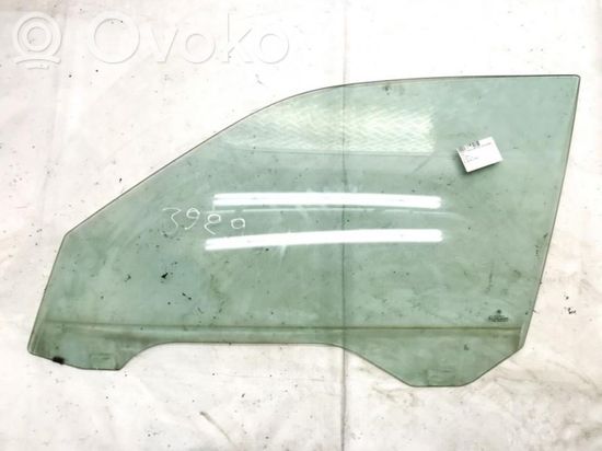 BMW 7 E38 Front door window glass four-door