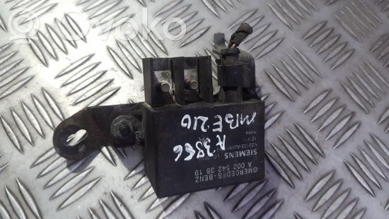 Mercedes-Benz E W210 Other relay A0025423819 A0025423819