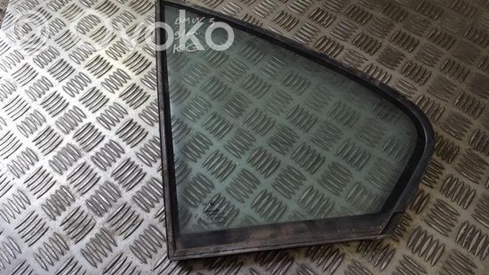 BMW 5 E34 Rear vent window glass