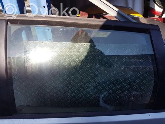 Volkswagen Polo Rear door window glass