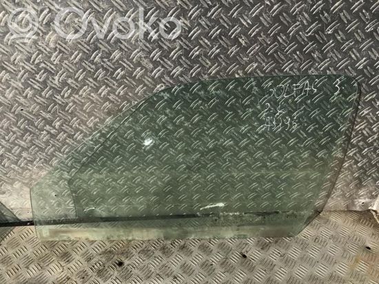 Volkswagen Golf III Front door window glass four-door