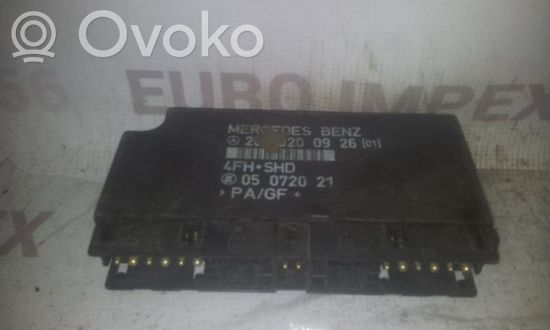 Mercedes-Benz E W124 Comfort/convenience module 2028200926 2028200926