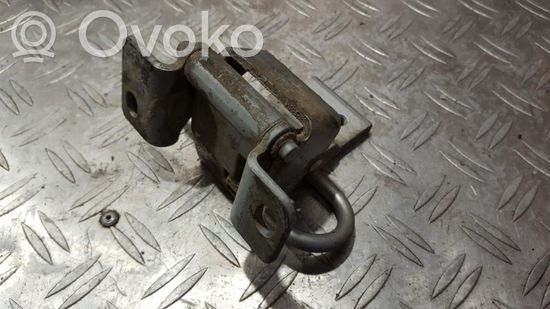 Audi A4 S4 B5 8D Rear door lower hinge