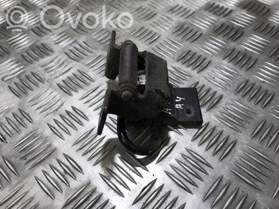Audi A4 S4 B5 8D Rear door lower hinge 4a0833411a 4a0833411a