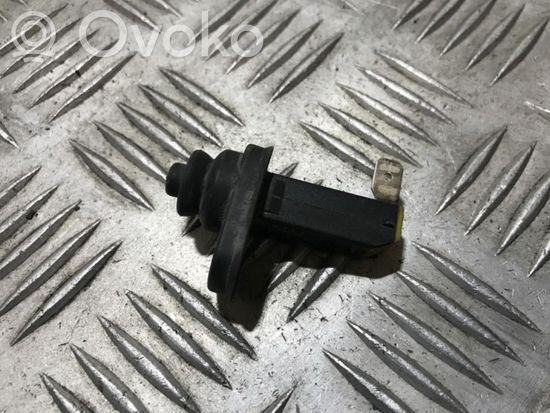 Audi A4 S4 B5 8D Front door sensor 8d0947561 8d0947561