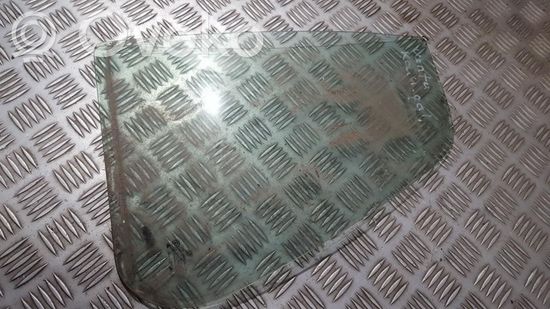 Volkswagen Vento Rear vent window glass