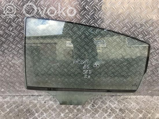 Volkswagen PASSAT B5 Rear door window glass