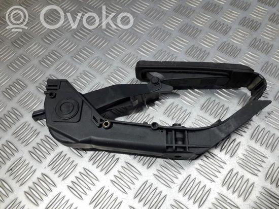 Mercedes-Benz E W211 Accelerator throttle pedal a2113000504 1293010382 a2083010001 a2113000504 1293010382 a2083010001