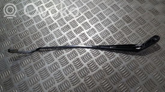 Volkswagen Golf III Front wiper blade arm 1H1955410A 1H1955410A