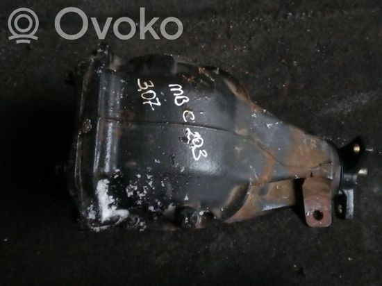Mercedes-Benz C W203 Rear differential ratio:3 07 ratio:3 07