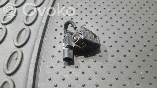 Mercedes-Benz S W220 Windshield washer spray nozzle w220r w220r