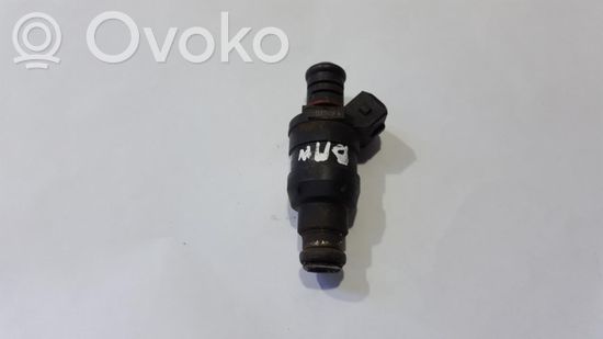 BMW 7 E38 Fuel injector 1747406 D3763FA 1335 1747406 D3763FA 1335