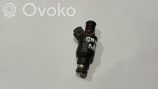 BMW 7 E38 Fuel injector 1747406 D3763FA 1335 1747406 D3763FA 1335