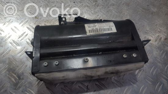 Volkswagen PASSAT B5 Passenger airbag 3b0880204a 3b0880204a