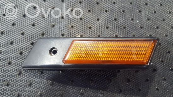BMW 5 E34 Front fender indicator light 13780129 1.378.012.9 34.89.02 13780129 1.378.012.9 34.89.02