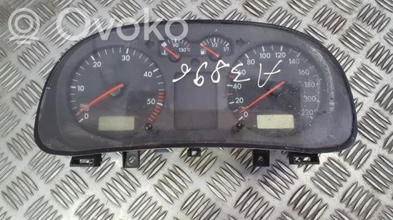 Volkswagen Golf IV Speedometer (instrument cluster) 1j0919861b 110008916 88311282 1j0919861b 110008916 88311282