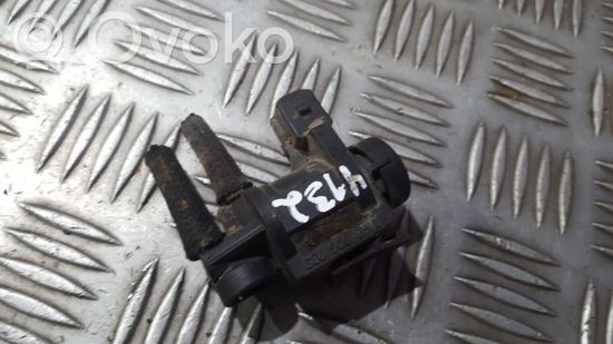 Volkswagen Golf III Turbo solenoid valve 1h0906283 1h0906283