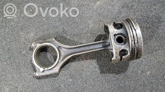 BMW 5 E39 Piston with connecting rod 1432800 1432800