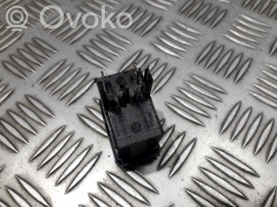 Volkswagen PASSAT B3 Windscreen/window heater switch 535959621 535959621