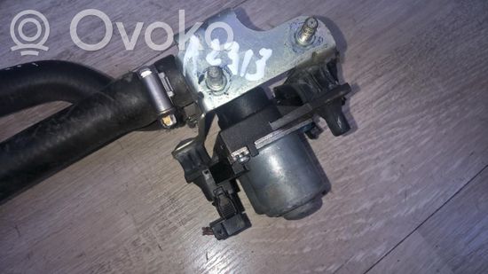 Mercedes-Benz C W202 Coolant heater control valve 4950000005 0018303484 4950000005 0018303484