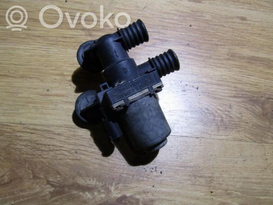 BMW X3 E83 Coolant heater control valve 1147412144 6411-8369805 1147412144 6411-8369805
