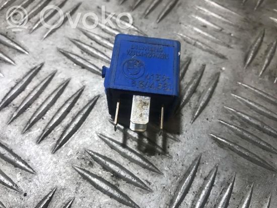 BMW 3 E46 Other relay 61368364581 61.36-8364581 v23134k59x313 v23134-k59-x313 61368364581 61.36-8364581 v23134k59x313 v23134-k59-x313