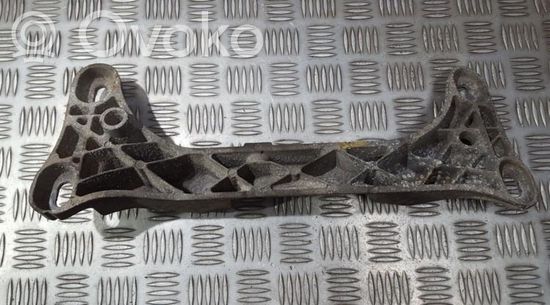 BMW 3 E46 Engine mounting bracket