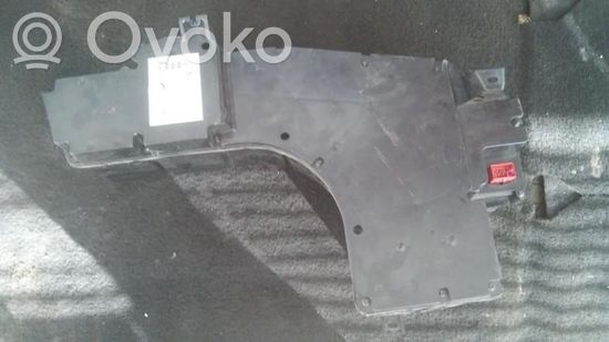 Audi A4 S4 B5 8D Subwoofer speaker 4b5035382 7606500091 4b5035382 7606500091