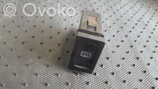Volkswagen PASSAT B5 Windscreen/window heater switch 3B0959621C 3B0959621C