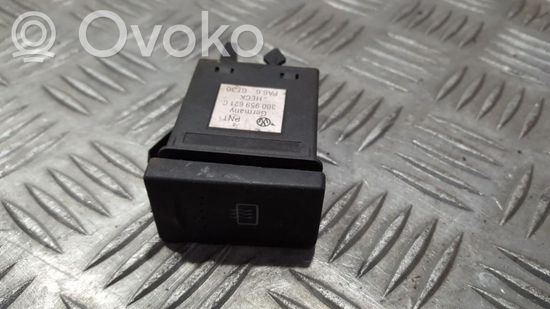 Volkswagen PASSAT B5 Windscreen/window heater switch 3B0959621C 3B0959621C