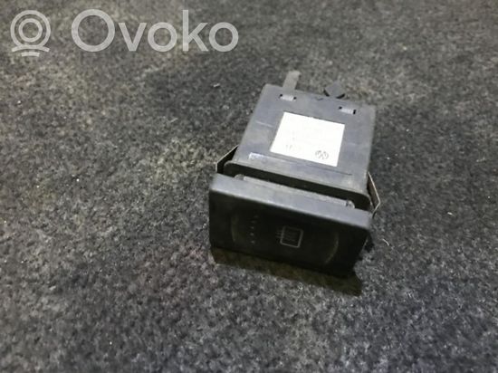 Volkswagen PASSAT B5 Windscreen/window heater switch 3b0959621c 3b0959621c