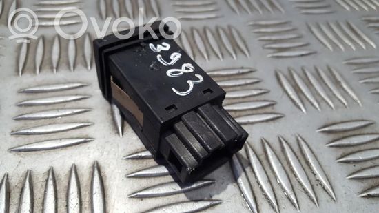 Volkswagen Golf III Windscreen/window heater switch 1H0959621 501591 1H0959621 501591