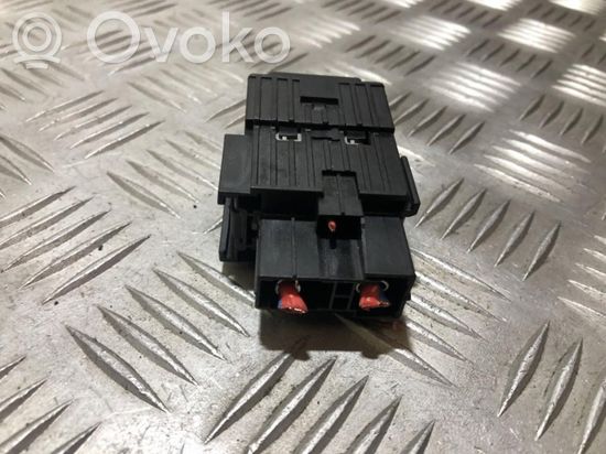 BMW 3 E90 E91 Other relay 6939890 1359718916 6939890 1359718916