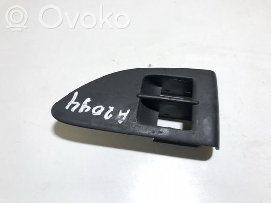 Volkswagen PASSAT B5.5 Front door window switch trim